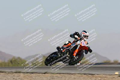 media/Dec-01-2025-Moto Forza (Mon) [[2daa91e15f]]/2-Intermediate Group/Session 2 Turn 9 Entry/